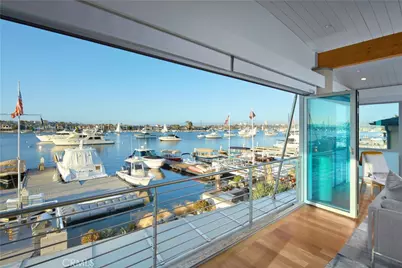 1042 W Bay Avenue, Newport Beach, CA 92661 - Photo 25