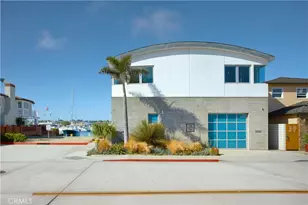 1042 W Bay Ave, Newport Beach, CA 92661 - Photo 37