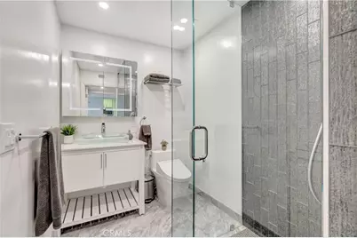 1 3rd Place #302, Long Beach, CA 90802 - Photo 25