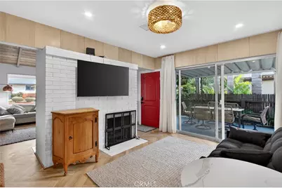 225 Iris Avenue, Corona del Mar, CA 92625 - Photo 21