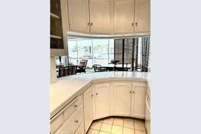 1009 N Bay Front, Newport Beach, CA 92662 - Photo 13