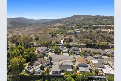 6286 Sierra Siena Road, Irvine, CA 92603 - Photo 35