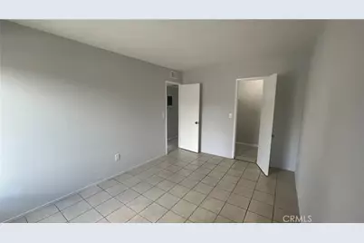 700 W La Veta Avenue #M12, Orange, CA 92868 - Photo 13