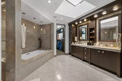 8 Beacon Bay, Newport Beach, CA 92660 - Photo 33