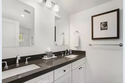 215 32nd Street, Newport Beach, CA 92663 - Photo 13