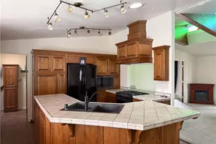 10961 Desert Lawn Dr, Calimesa, CA 92320 - Photo 17