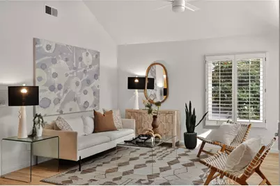 105 Hartford, Newport Beach, CA 92660 - Photo 5