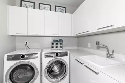 2280 Newport Boulevard #203, Newport Beach, CA 92663 - Photo 9