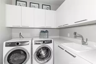 2280 Newport Blvd, Newport Beach, CA 92663 - Photo 9