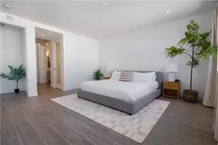 2210 Newport Blvd, Newport Beach, CA 92663 - Photo 9