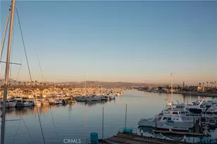 2230 Newport Blvd, Newport Beach, CA 92663 - Photo 23