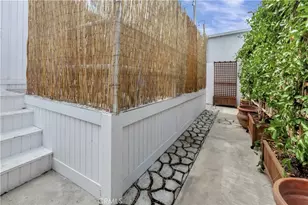265 Mayflower, Newport Beach, CA 92660 - Photo 21
