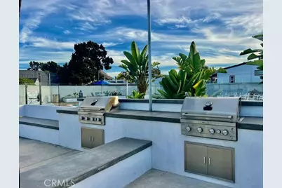 53 Saratoga, Newport Beach, CA 92660 - Photo 31