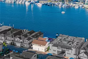 318 Via Lido Nord, Newport Beach, CA 92663 - Photo 3