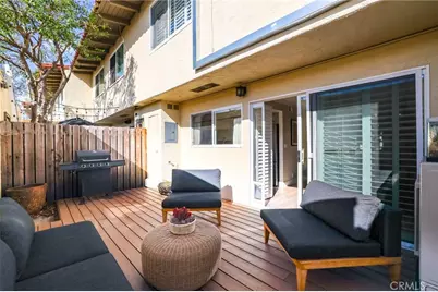 2209 Vista Huerta, Newport Beach, CA 92660 - Photo 29