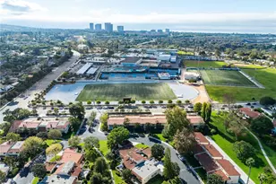 2209 Vista Huerta, Newport Beach, CA 92660 - Photo 29