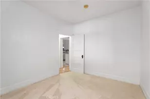 28 Hermosa Ave, Long Beach, CA 90802 - Photo 25