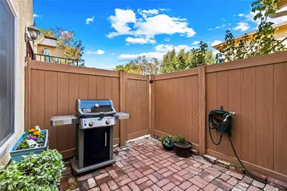 16822 Sierra Vista, Cerritos, CA 90703 - Photo 15