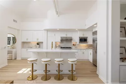 2545 Bungalow Place, Corona del Mar, CA 92625 - Photo 3