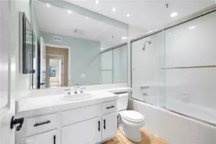 200 Paris Ln, Newport Beach, CA 92663 - Photo 21