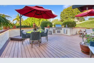 2134 Vista Entrada, Newport Beach, CA 92660 - Photo 25