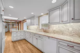 16502 Loire, Huntington Beach, CA 92647 - Photo 7