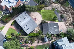 2953 Cliff Dr, Newport Beach, CA 92663 - Photo 9