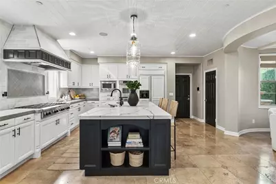 10885 Silverado Ter, Tustin, CA 92782 - Photo 17