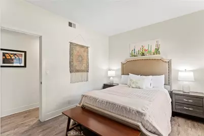 410 Clubhouse, Newport Beach, CA 92663 - Photo 45