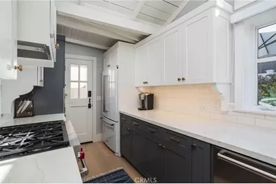 104 Onyx Avenue, Newport Beach, CA 92662 - Photo 7