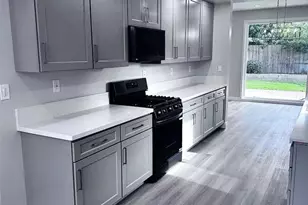 14272 Acacia Dr, Tustin, CA 92780 - Photo 9