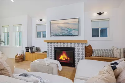 122 E Bay Avenue, Newport Beach, CA 92661 - Photo 9