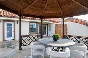 401 Holmwood, Newport Beach, CA 92663 - Photo 17