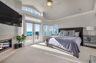 47 Surfside, Surfside, CA 90743 - Photo 21