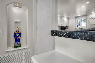 47 Surfside, Surfside, CA 90743 - Photo 13