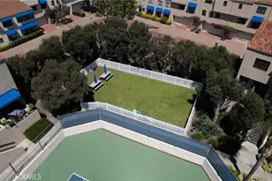 3211 Anne Cir, Huntington Beach, CA 92649 - Photo 33