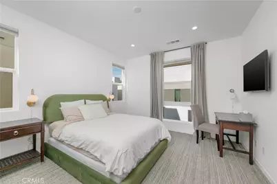 637 Cardiff Reef, Costa Mesa, CA 92627 - Photo 19