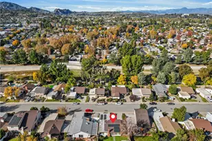 25236 Via Sistine, Valencia, CA 91355 - Photo 33