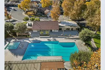25236 Via Sistine, Valencia, CA 91355 - Photo 37