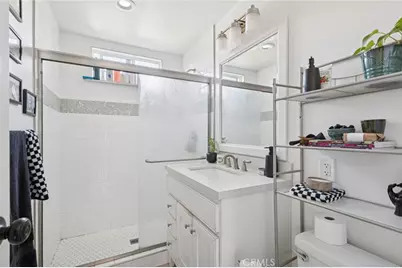 2121 Orange Avenue, Costa Mesa, CA 92627 - Photo 35