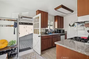 2121 Orange Ave, Costa Mesa, CA 92627 - Photo 11