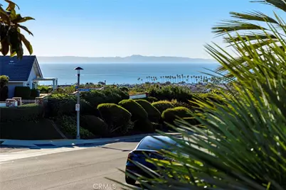 1033 Tiller, Corona del Mar, CA 92625 - Photo 39