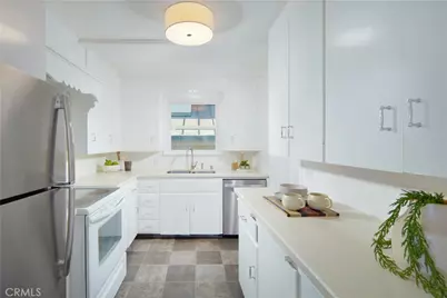 2621 Victoria Drive, Laguna Beach, CA 92651 - Photo 9