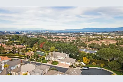 4 Huntington Court, Newport Beach, CA 92660 - Photo 49