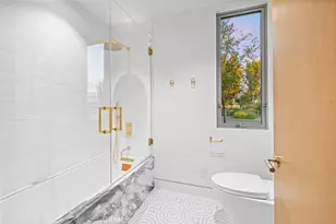 1399 Galaxy Dr, Newport Beach, CA 92660 - Photo 15