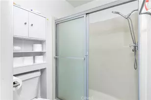 2157 W Essex Cir, Anaheim, CA 92804 - Photo 23