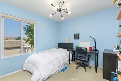 2157 W Essex Circle, Anaheim, CA 92804 - Photo 25