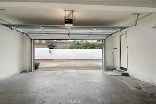 2652 Santa Ana, Costa Mesa, CA 92627 - Photo 19