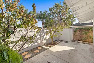 1423 Santiago Dr, Newport Beach, CA 92660 - Photo 19