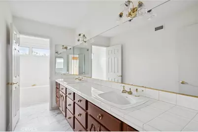 1700 Port Margate, Newport Beach, CA 92660 - Photo 25